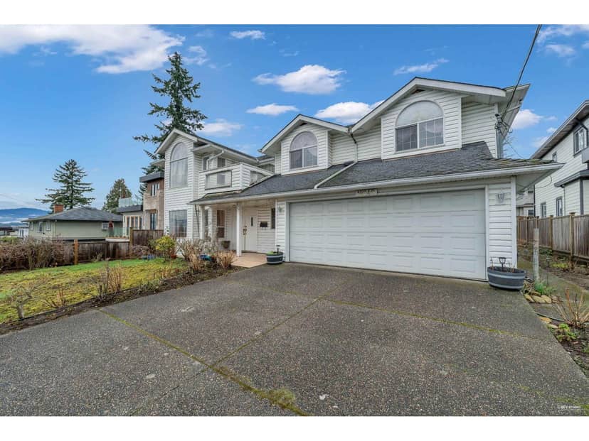 10848 129A STREET, Surrey, photo 3