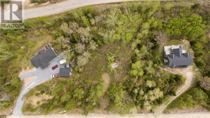 54 Lakeview Drive — photo 2 of 4