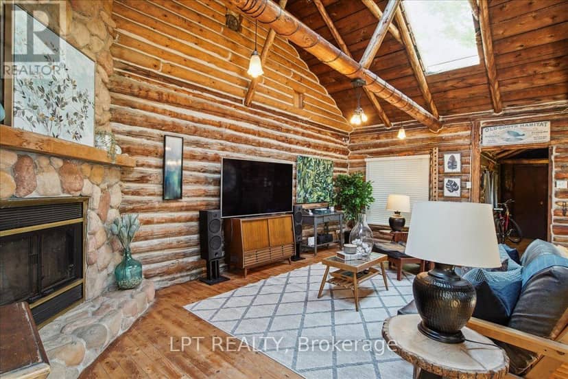 1689 Chief Joseph Snake Road, Georgina Islands, photo 8
