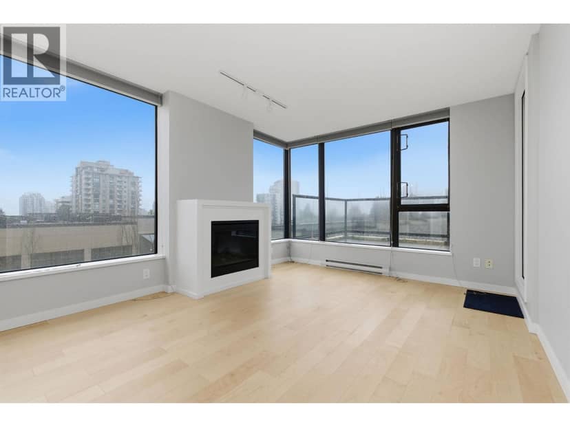 607 7063 HALL AVENUE, Burnaby, photo 2
