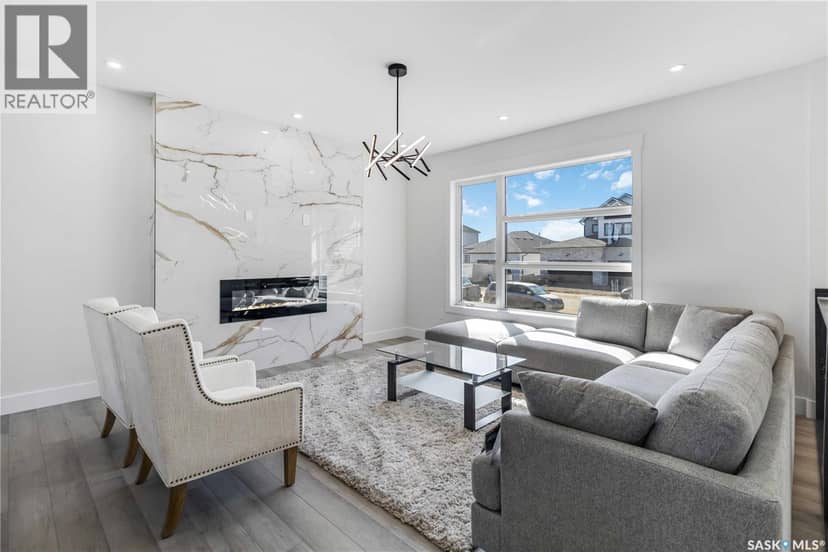 838 Ballesteros CRESCENT — photo 4 of 32