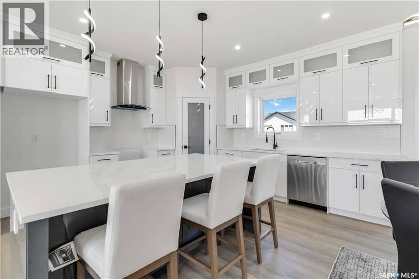 838 Ballesteros CRESCENT — photo 8 of 32