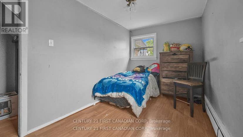 19 Montgomery Drive — photo 11 of 25