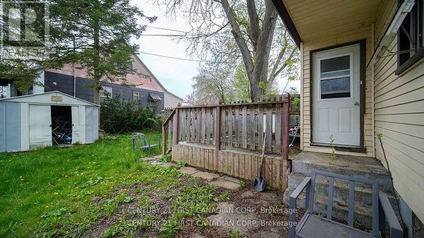 19 Montgomery Drive, Chatham-Kent, photo 3