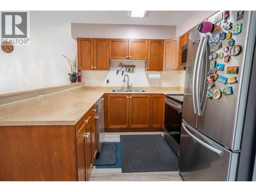 3 624 SHAW ROAD, Gibsons, photo 5