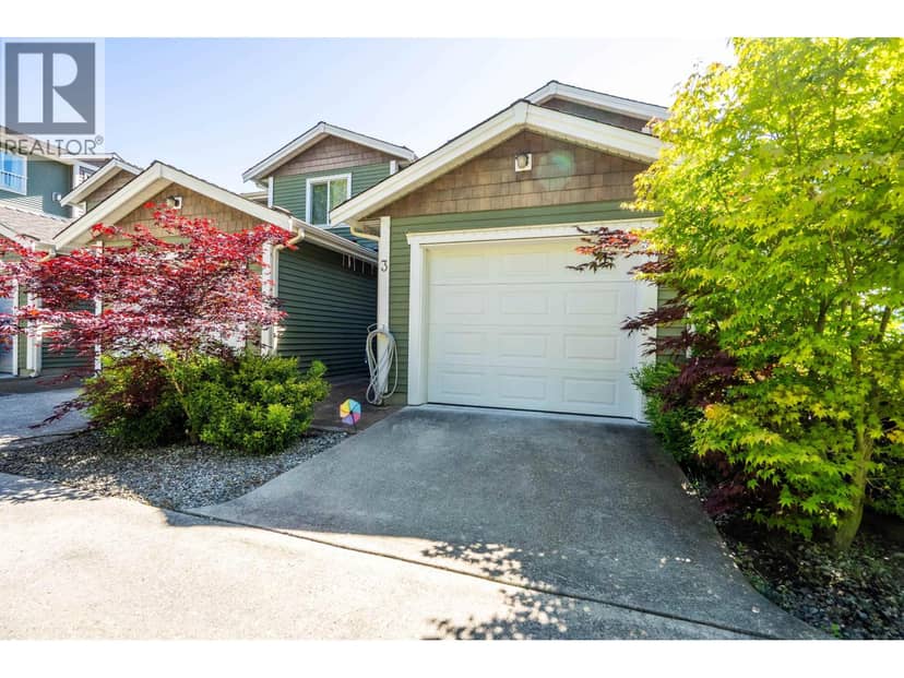 3 624 SHAW ROAD, Gibsons