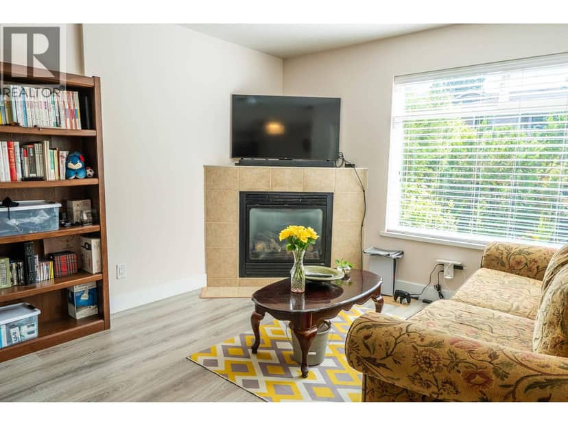 3 624 SHAW ROAD, Gibsons, photo 7