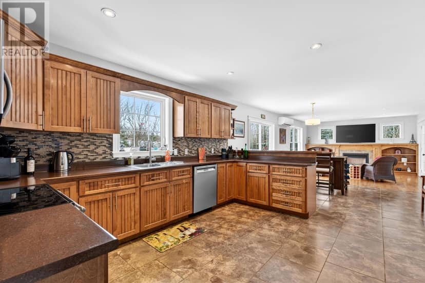 109 Westwood Lane — photo 21 of 40