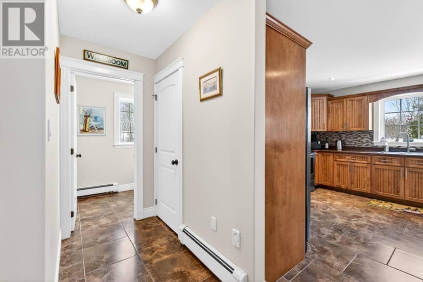 109 Westwood Lane — photo 26 of 40