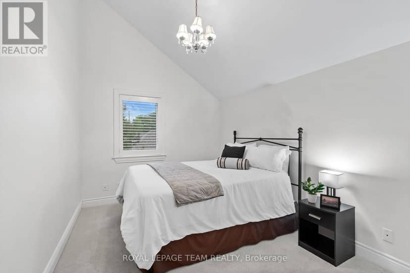 330 Gardiner Shore Road — photo 23 of 40