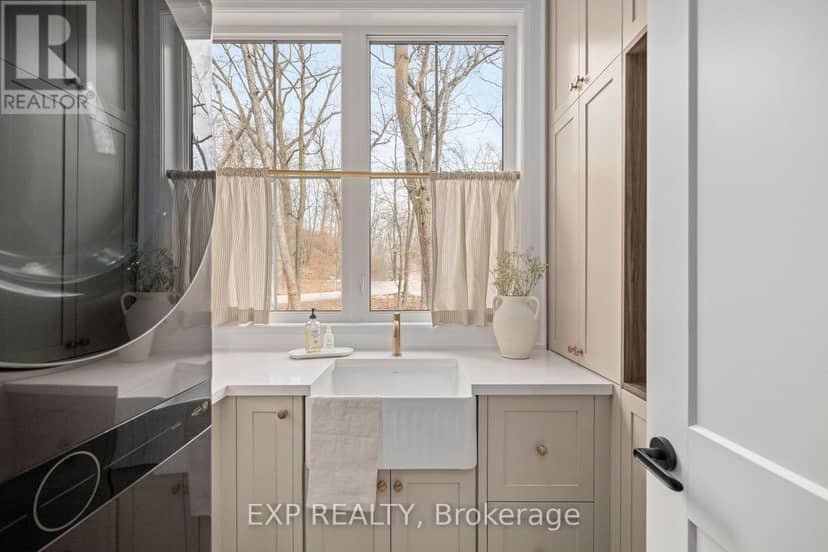 7 Sullivan Street — photo 23 of 29