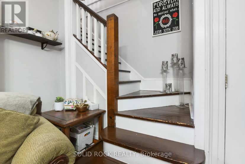 28 Wilson Street W — photo 14 of 24