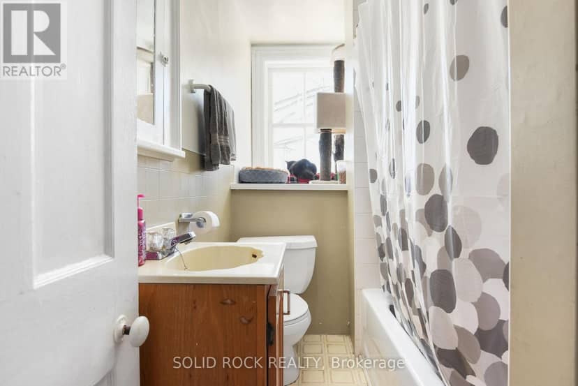 28 Wilson Street W — photo 18 of 24