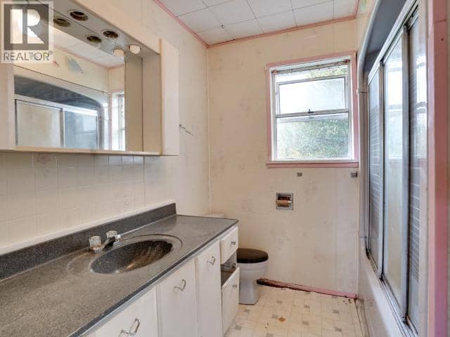 5358 EARL STREET, Texada Island, photo 6