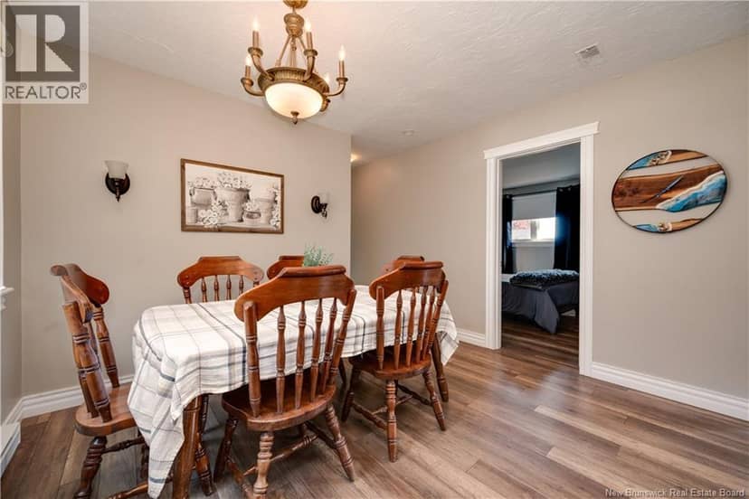 8 Beau Rivage Street — photo 11 of 35