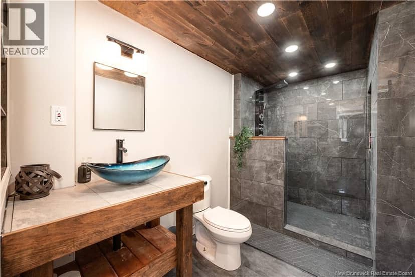 8 Beau Rivage Street — photo 29 of 35
