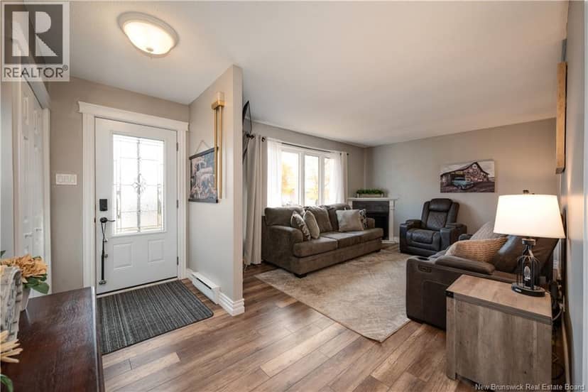 8 Beau Rivage Street — photo 7 of 35