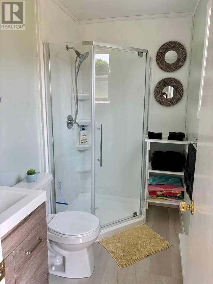 46 Mac Dor Drive — photo 10 of 15