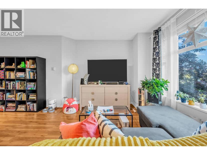 213 83 STAR CRESCENT, New Westminster, photo 3