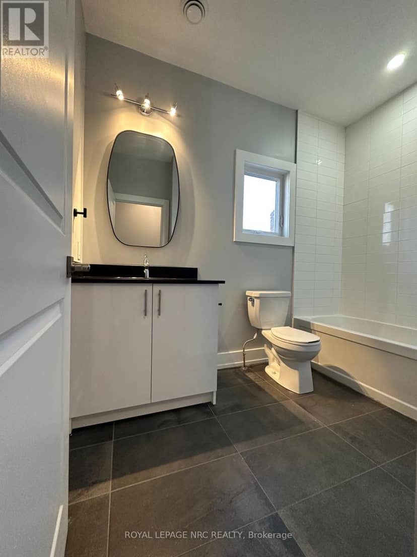 58 Griffith Street — photo 23 of 31