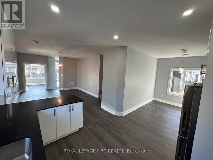 58 Griffith Street — photo 8 of 31