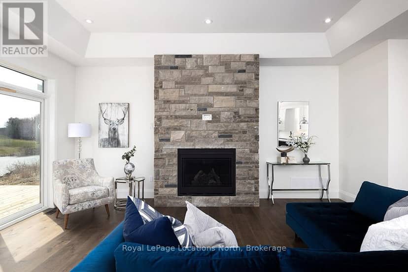 30 - 8 Hilton Lane — photo 7 of 27