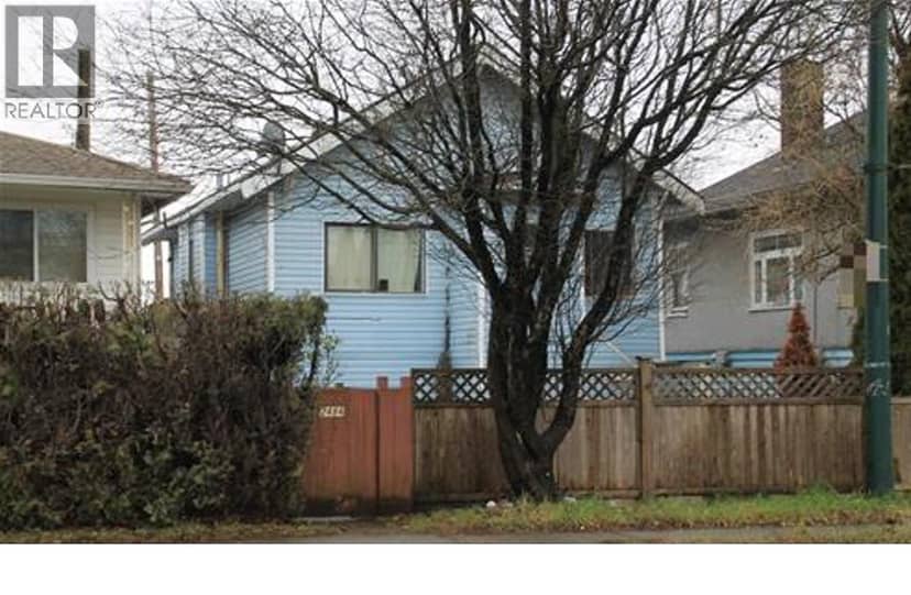 2472 E 41ST AVENUE, Vancouver
