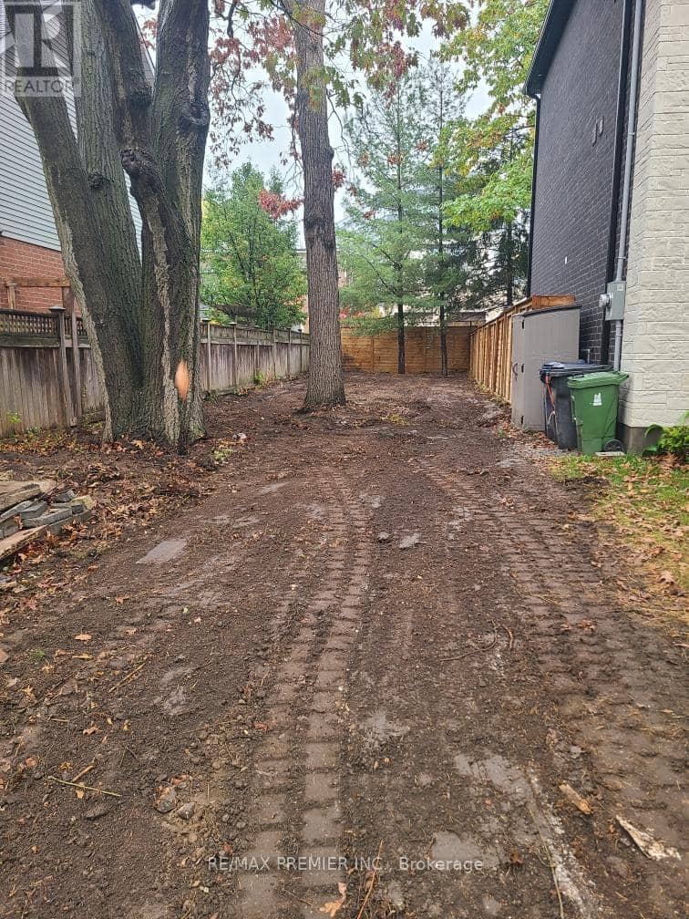 149 Audrey Avenue — photo 3 of 6