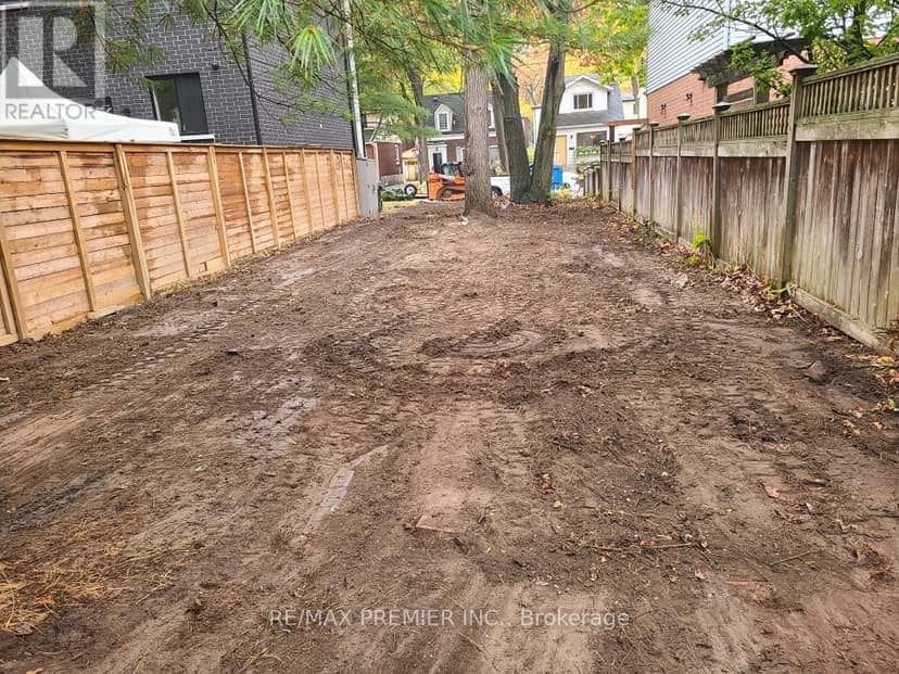 149 Audrey Avenue — photo 6 of 6