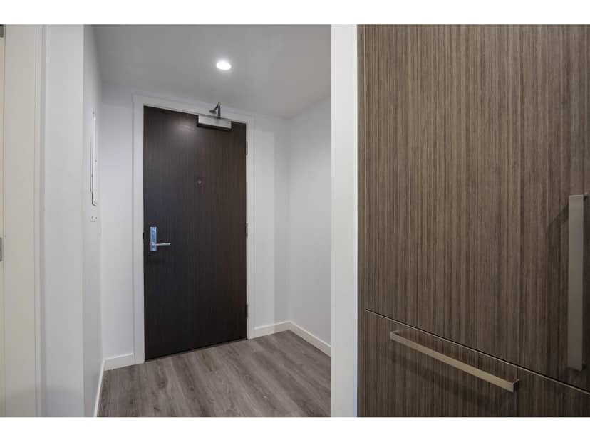 618 13350 CENTRAL AVENUE, Surrey, photo 6