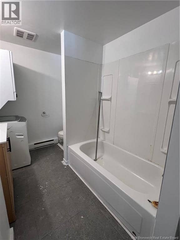 10437 Principale Street — photo 9 of 11