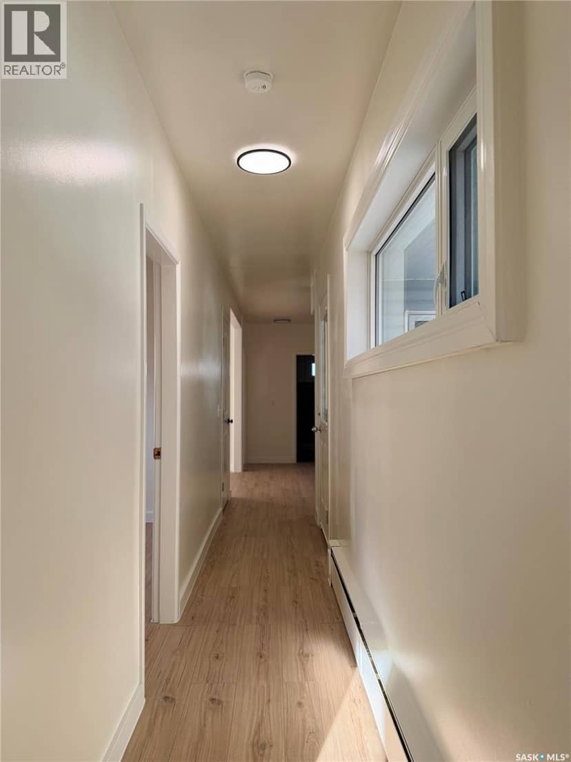 133 Railway AVENUE — photo 16 of 35