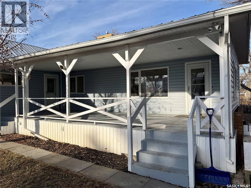 133 Railway AVENUE, Ponteix, photo 3