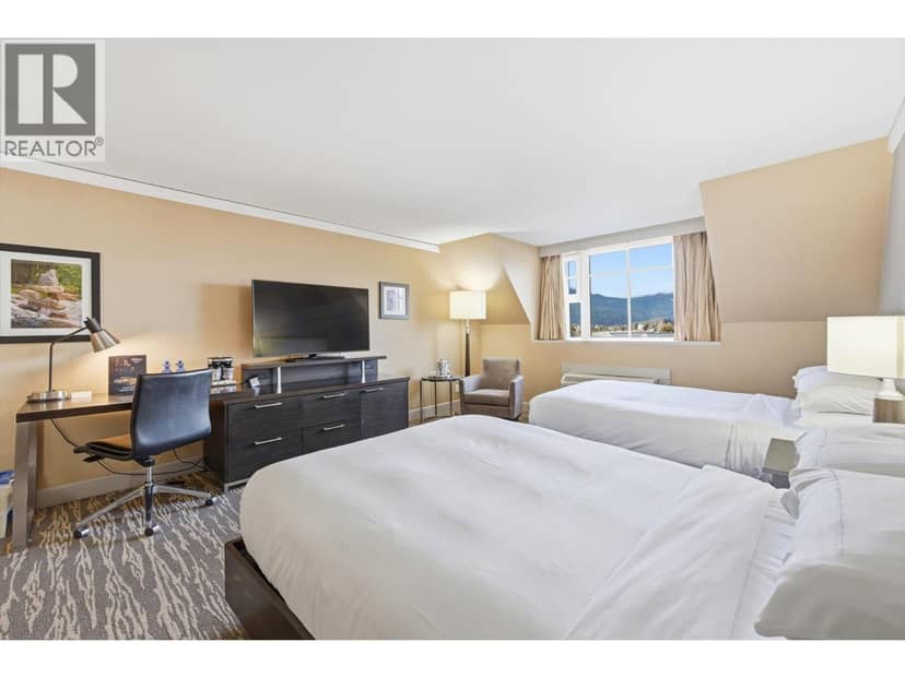709/711 4050 WHISTLER WAY, Whistler, photo 2