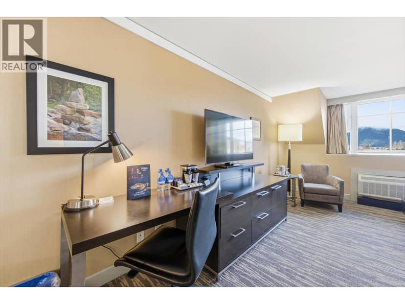 709/711 4050 WHISTLER WAY, Whistler, photo 3