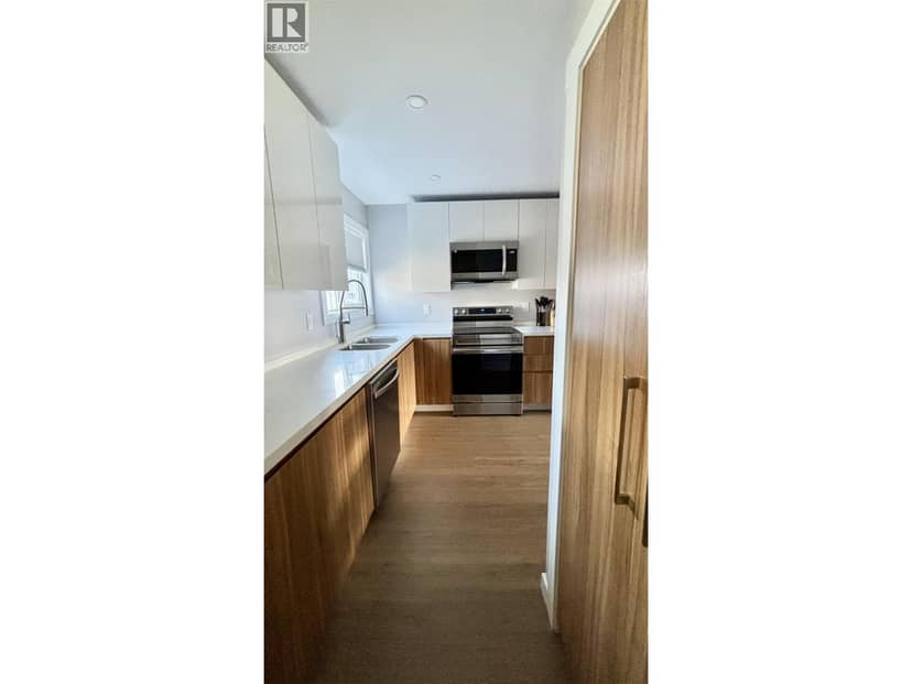 2 1425 NALABILA BOULEVARD, Kitimat, photo 3