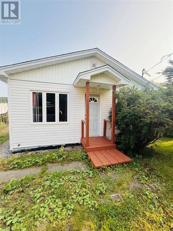 1135 Main Road — photo 1 of 21