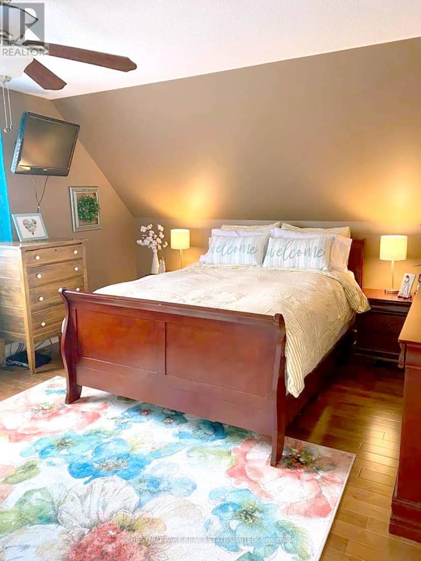 111 Wilson Lake Crescent — photo 11 of 29