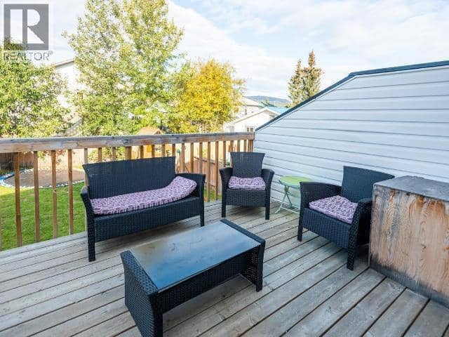 34 Moonstone Lane — photo 3 of 8