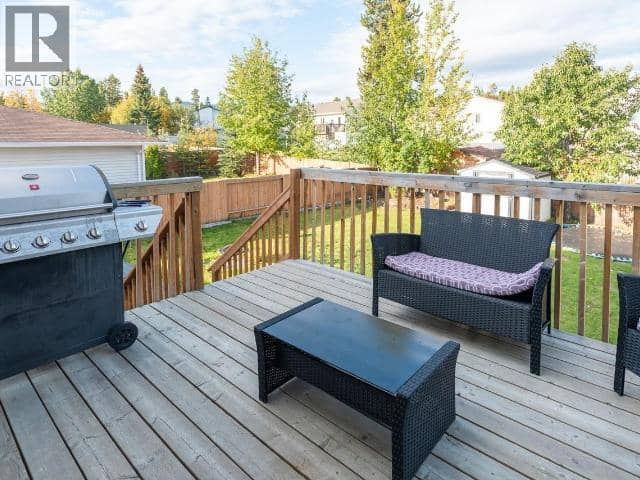 34 Moonstone Lane — photo 4 of 8