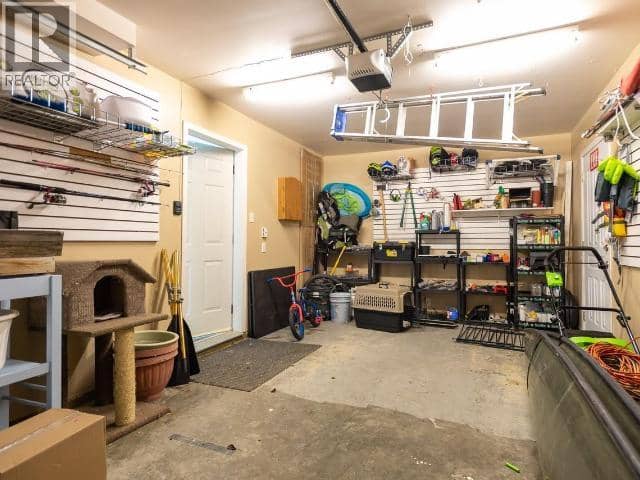 34 Moonstone Lane — photo 2 of 8