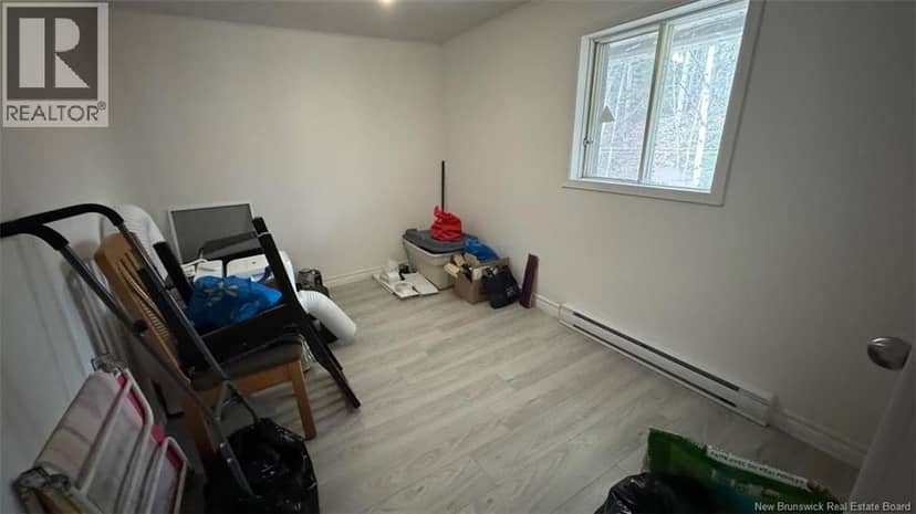 5742 Centrale Street — photo 12 of 19