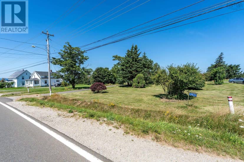 3611 Highway 1 — photo 9 of 16
