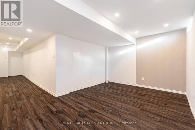 454 Collis Court — photo 28 of 32