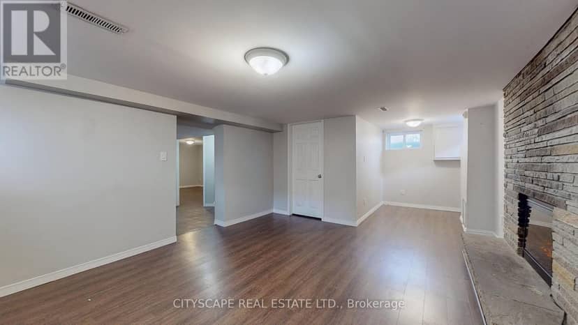 39 Woodward Avenue — photo 33 of 40