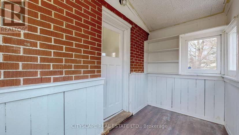 39 Woodward Avenue — photo 6 of 40
