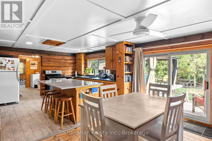 579 Cape Hurd Road — photo 14 of 40