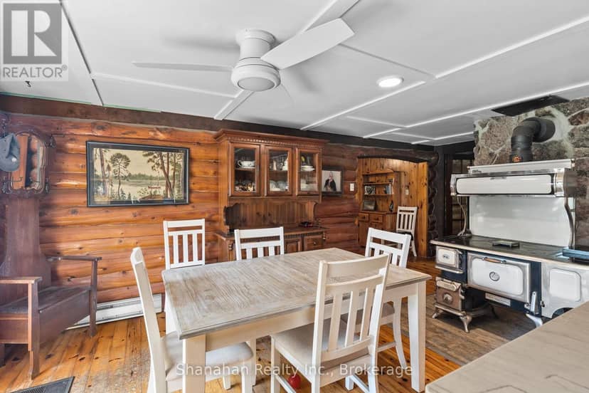 579 Cape Hurd Road — photo 15 of 40