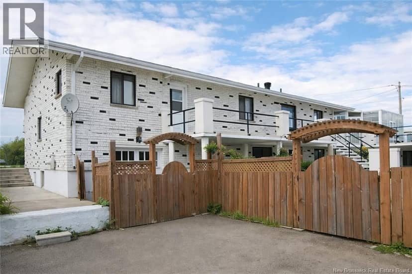 460 Saulnier Street — photo 3 of 14