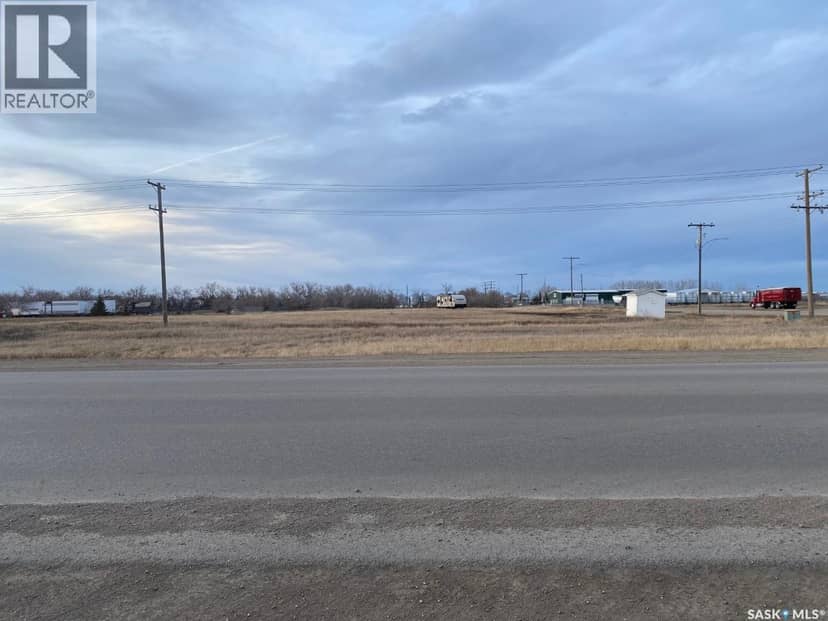 120 N Service ROAD W, Moose Jaw, photo 3
